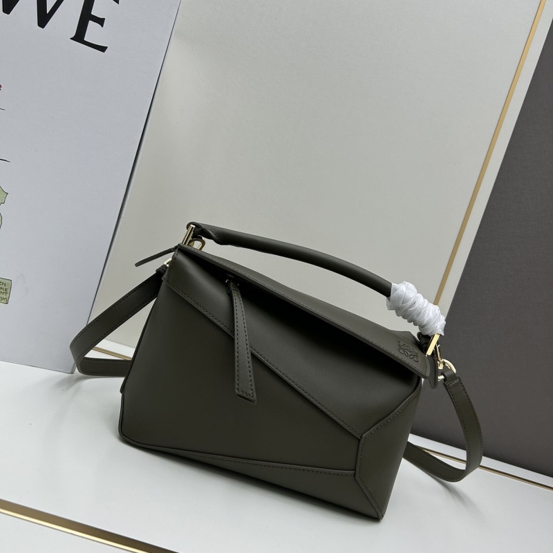 l*ew* handle bags